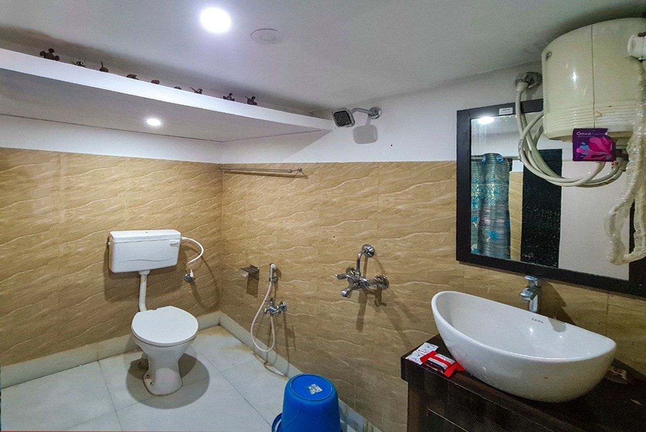 Gallery  Cottage AC No 103