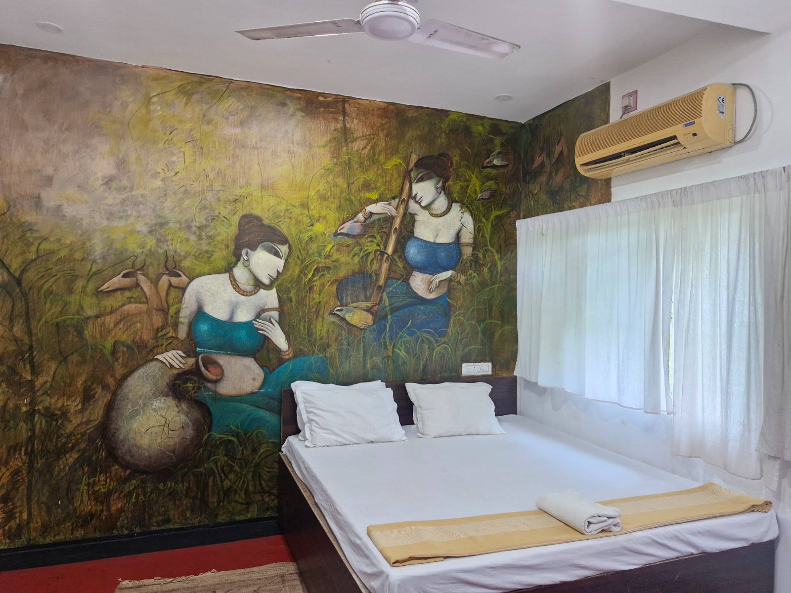 Sitara super deluxe AC room no 111