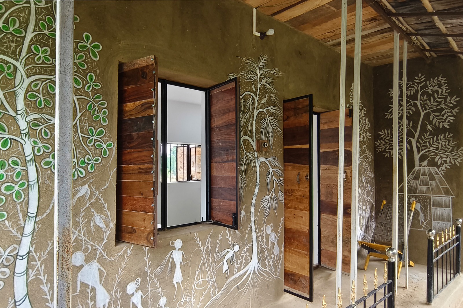 Mud House Non Ac no 114